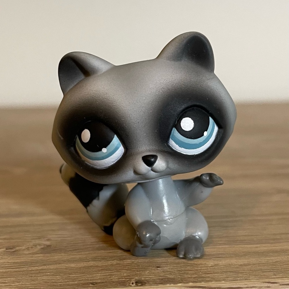 Littlest Pet Shop Raccoon